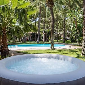 El Oasis Villa Resort